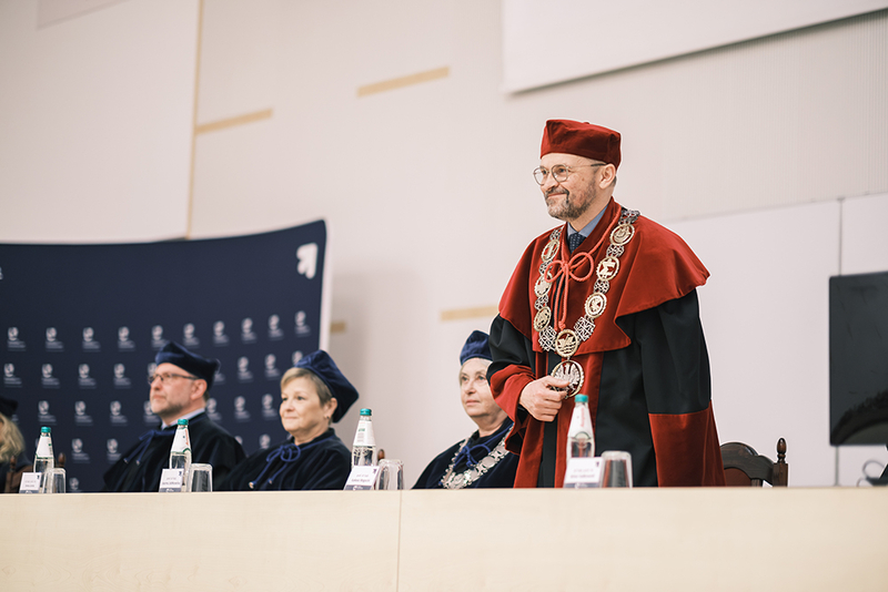 Prorektor prof. Łukasz Bogucki